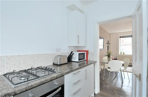 Foto 8 - 367 Comfortable 2 Bedroom Apartment on the Edge of Edinburgh s Historic Old Town
