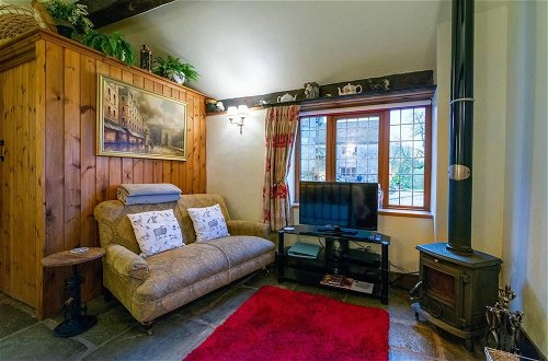 Foto 12 - Charming 1-bed Cottage in Staffordshire