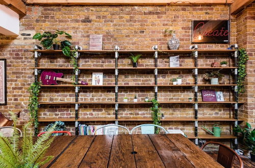 Photo 15 - Loft Apartment With Roof Terrace in the Heart of Shoreditch