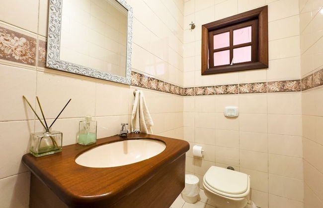 Casa espaçosa na Granja Viana - Foto 16