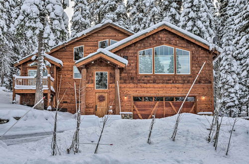 Photo 17 - Tahoe Donner Mountain Cabin: Surrounded by Forest