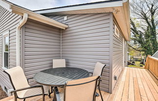 Photo 2 - Ideally Located 'penne Place' w/ Deck & Grill