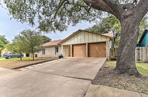 Foto 22 - Pet-friendly Austin Ranch Home w/ Fire Pit