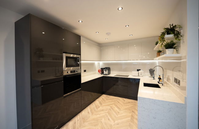 Exquisite 6 Bedroom Luxury Home - Foto 19