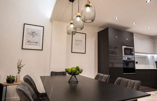 Exquisite 6 Bedroom Luxury Home - Foto 15