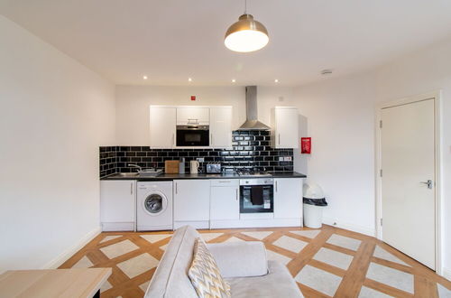 Photo 18 - Stunning 1-bed Apartment in Gateshead