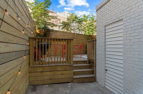 Photo 21 - Passyunk Square Spacious 1BR - Huge Deck