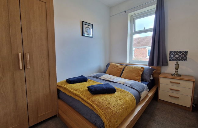 Apartment - Sleeps 4 - Parking - Wifi - Foto 2