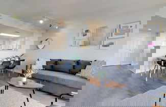 Photo 1 - Cozy Apartment Steps from the Metro