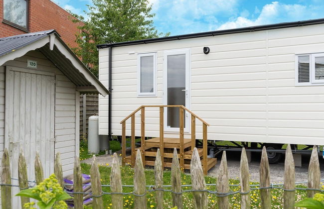 Chalet in De Haan Near Sandy Beaches - Photo 16