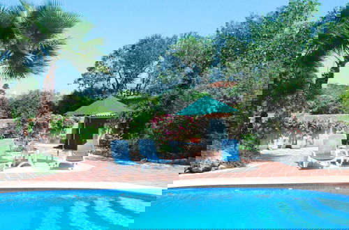 Foto 13 - Vintage Farmhouse in Soudos Lisbon With Pool