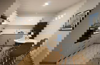 Foto 2 - w Majestic 2BR w Balcony in Miraflores
