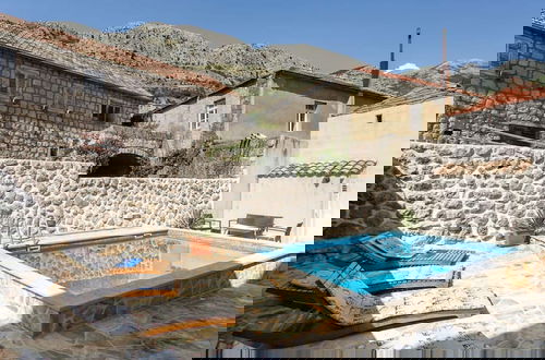 Photo 1 - Authentic Villa With Private Pool,hot Tub,covered Terraces,panoramic View, Wi-fi