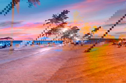 Foto 1 - Ultimate Beach Getaway