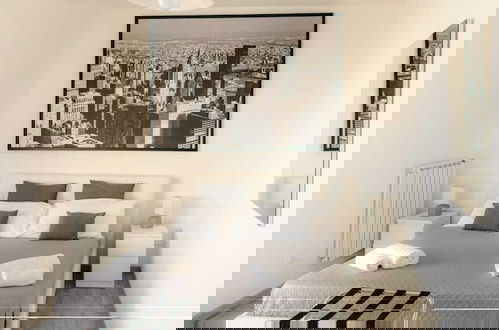 Foto 3 - LUXURY 2