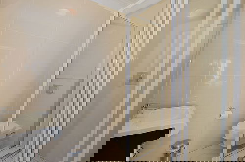 Photo 42 - Albatross Guest house