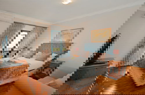 Photo 8 - Albatross Guest house