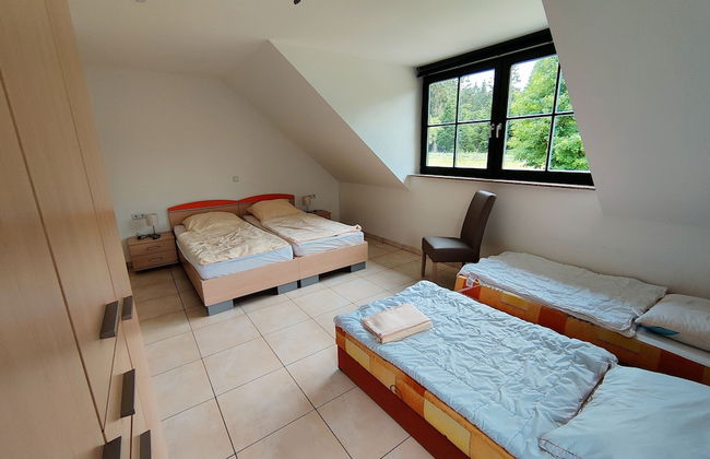 Spacious Semi-detached House With Wood Stove Located Directly on the Rennsteig - Photo 22