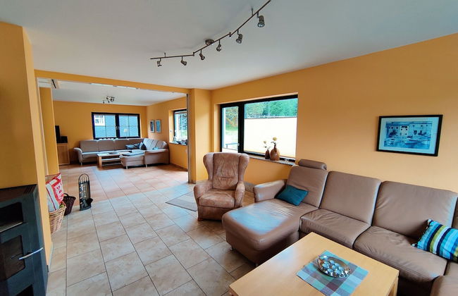 Spacious Semi-detached House With Wood Stove Located Directly on the Rennsteig - Foto 37