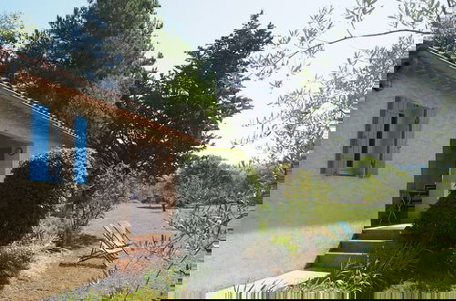 Foto 1 - Pretty Holiday House With Private Garden, Apt