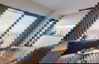 Photo 1 - Cosy Apartment With Terrace Overlooking the sea