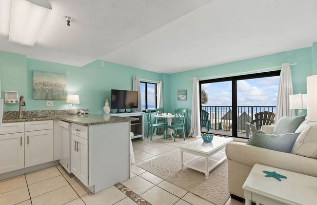 Updated Ocean Front Condo Aquamarine Suite 201 - Foto 5