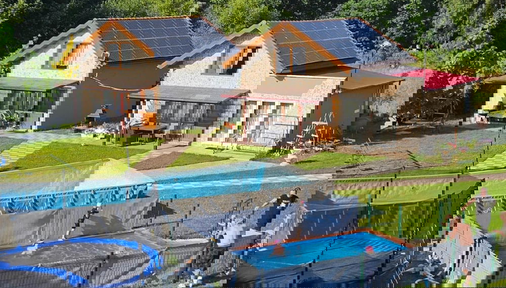 Primary image