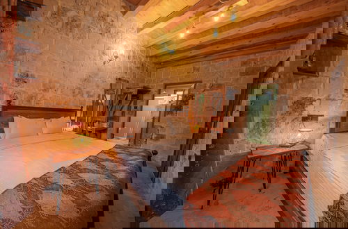 Foto 5 - Cappalace Stone House