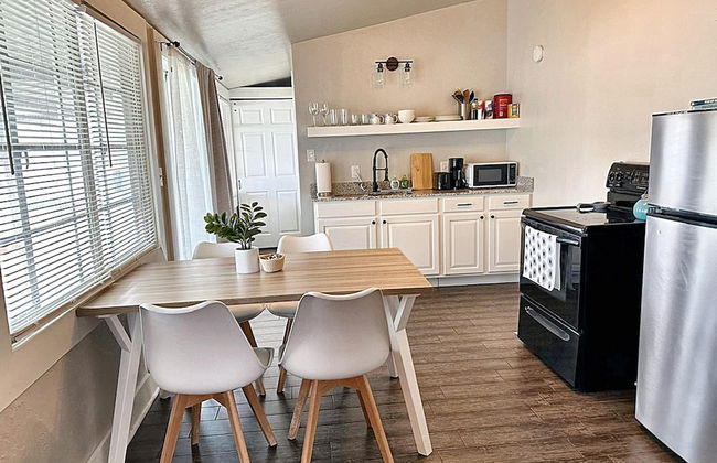 Cozy Charm Studio W 2BR I Fully Furnished - Foto 3