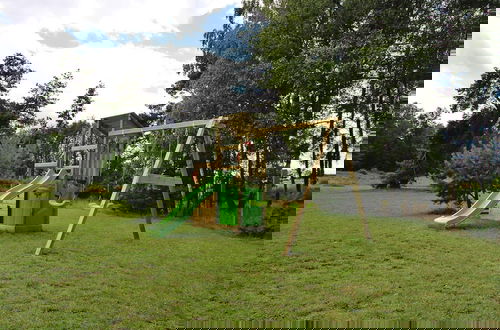 Foto 21 - House by Lake Mirow With Terrace & Nature Trails