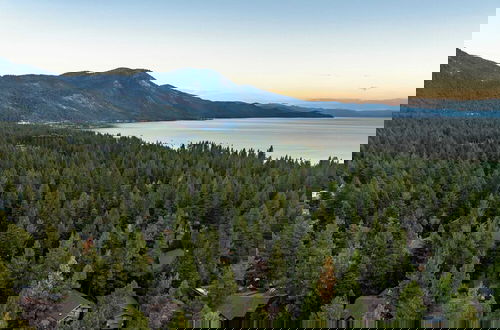 Photo 45 - Walk to Lake, Dining+shops 5mins to Ski Resort Incline Paradise by Avantstay