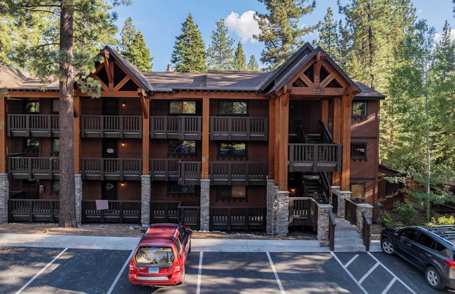 Walk to Lake, Dining+shops 5mins to Ski Resort Incline Paradise by Avantstay - Foto 42