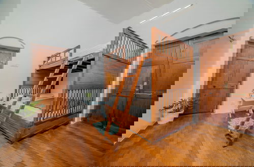 Foto 20 - Savithri Bungalow By XploreIndo