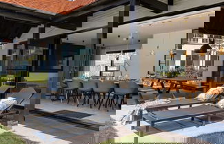 Foto 2 - Luxurious House With Indoor Elevator in Knokke