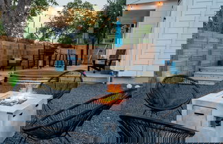 Foto 1 - Eastside Home w Awesome Yard - Golf Pool Firepit