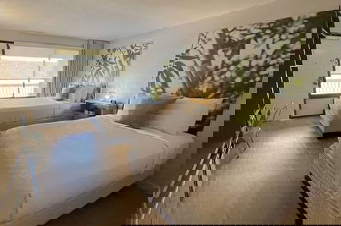 Foto 31 - Newly Renovated Room in Cozy Hotel Near Disney