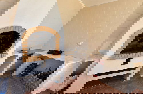 Foto 29 - BnB Homes Luxurious Villa With 5 Bedrooms Pool