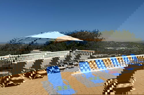 Foto 15 - BnB Homes Luxurious Villa With 5 Bedrooms Pool
