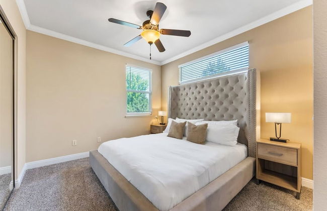 2BR Getaway Pool Gym Basketball Court Theater Access - Foto 4