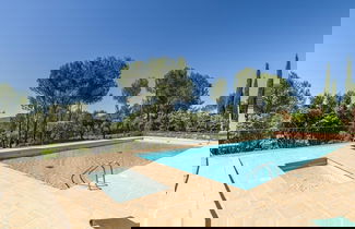 Foto 1 - Holiday Home in Domaine de St.endreol With Pool
