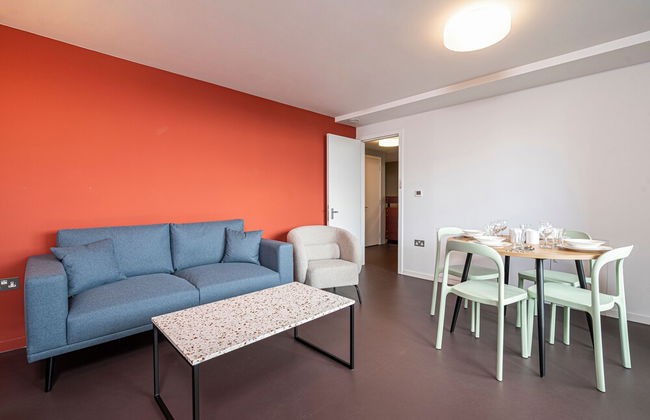 Chic Three-bedroom Home in Poplar - Photo 21
