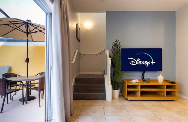 Townhome Jacuzzi Grill 10 min Disney - Foto 2