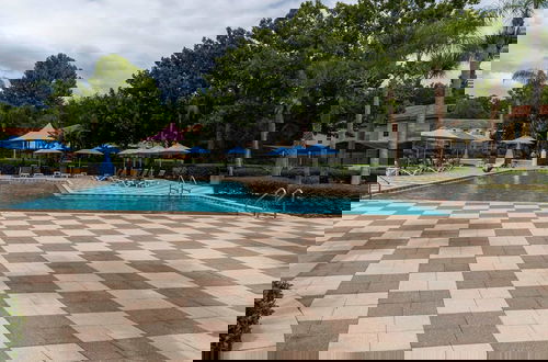Photo 49 - Townhome Jacuzzi Grill 10 min Disney