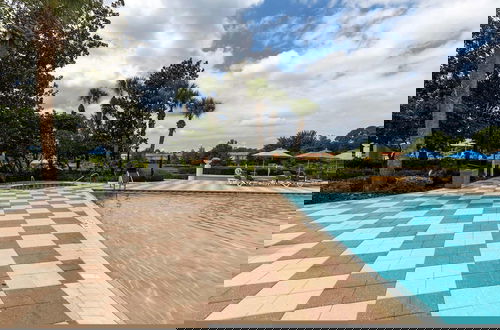 Photo 50 - Townhome Jacuzzi Grill 10 min Disney
