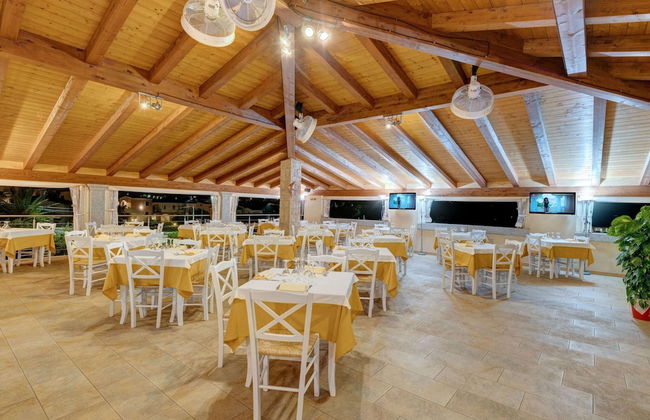 Apartment in Badus With Communal Pool - Foto 18