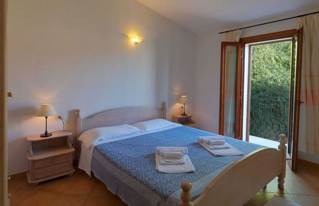 Apartment in Badus With Communal Pool - Foto 2