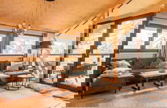 Foto 1 - Lavish Chalet With hot tub