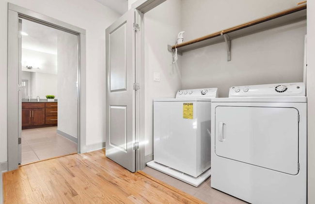 Chic & Homey 3BR Close to Downtown - Foto 19