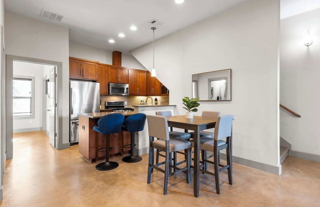Chic & Homey 3BR Close to Downtown - Foto 20