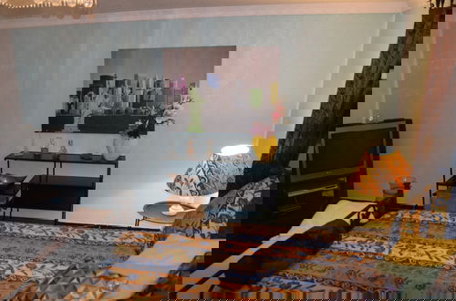Foto 2 - Bewitching Apartment With Garden and Terrace